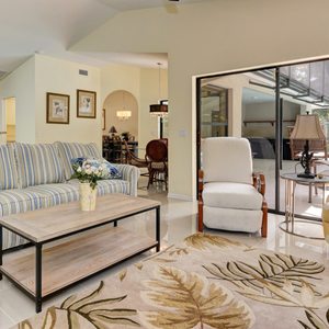 BOB’S BARGAIN BARN - Furniture Stores - 6016 15th St E, Bradenton, FL