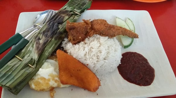 Selera Rasa Nasi Lemak by null