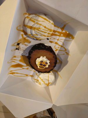 Uno Más Street Tacos + Spirits by null