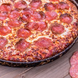 Pappa Leo's - Deluxe Pepperoni