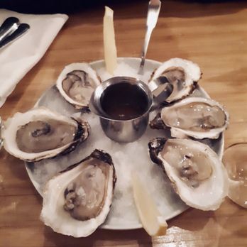 Antonyme - Oysters!! - Tapas/Small Plates Near Me - Gatineau, Quebec