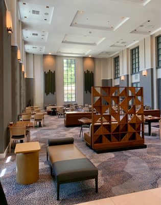 Hyatt Regency La Jolla at Aventine by null