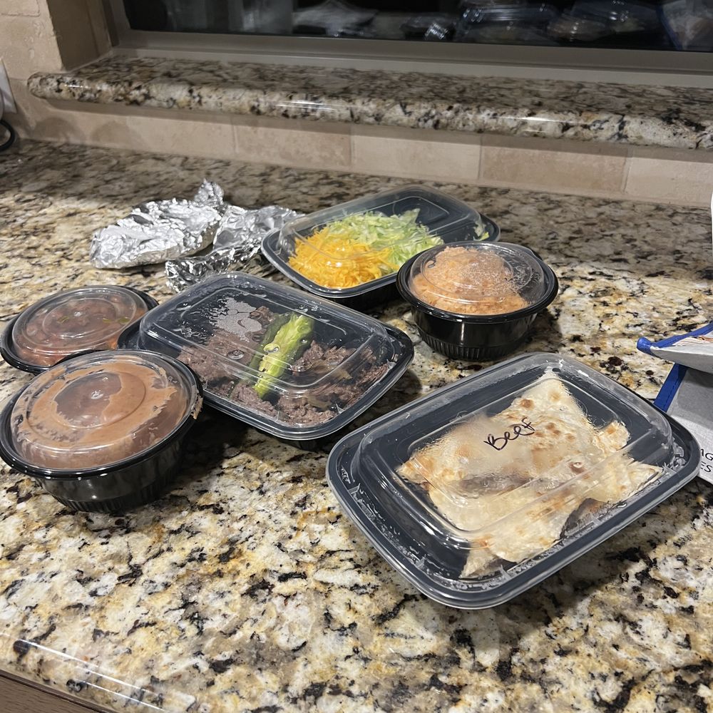 Fajita Pete's - Cedar Park - Steak Fajita, charro & refried beans, spanish rice, beef Quesadilla - Mexican Near Me - Cedar Park, Texas