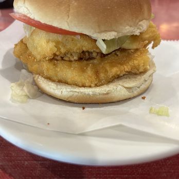 St Rose Tavern - Catfish sandwich - Cajun/Creole Near Me - New Sarpy, Louisiana St Rose Tavern - Catfish sandwich - Cajun/Creole Near Me - New Sarpy, Louisiana