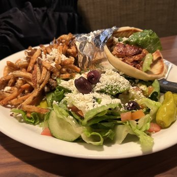 Rusty Pelican Cafe - Chicken Gyro - Desserts Near Me - Mill Creek, Washington