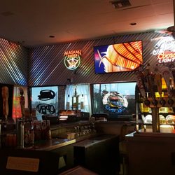 Coach's Grill and Sports Bar