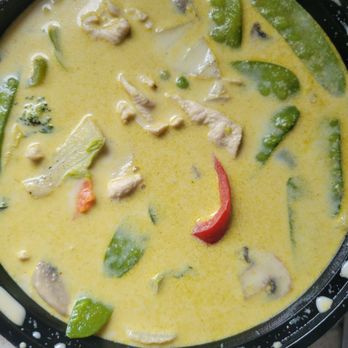 Thai Spoon - Green curry with chicken. - Thai Near Me - Ann Arbor, Michigan