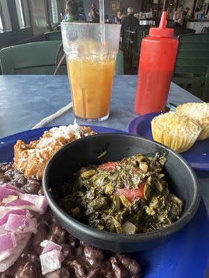 Calypso Cafe | 100 Oaks / Berry Hill by null