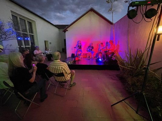 Etherton Gallery by null