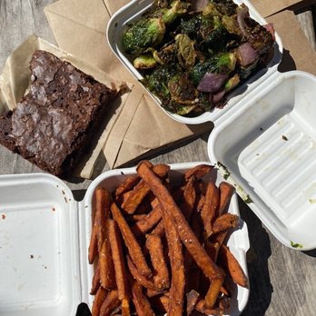 Perihelion Brewery - Sweet potato fries, Fried Brussel Sprouts, brownie - Burgers Near Me - Seattle, Washington