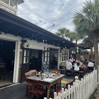 Poe's Tavern - Outside - Burgers Near Me - Atlantic Beach, Florida Poe's Tavern - Outside - Burgers Near Me - Atlantic Beach, Florida