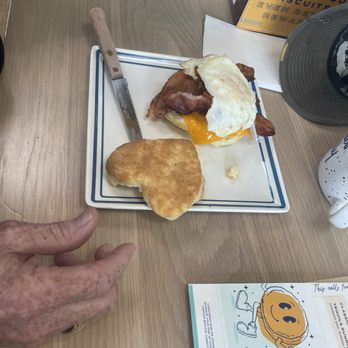 Biscuit Belly - Chesapeake - Breakfast & Brunch Near Me - Chesapeake, Virginia Biscuit Belly - Chesapeake - Breakfast & Brunch Near Me - Chesapeake, Virginia