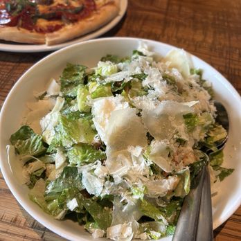 California Pizza Kitchen - Caesar salad - Pizza Near Me - Valencia, California California Pizza Kitchen - Caesar salad - Pizza Near Me - Valencia, California
