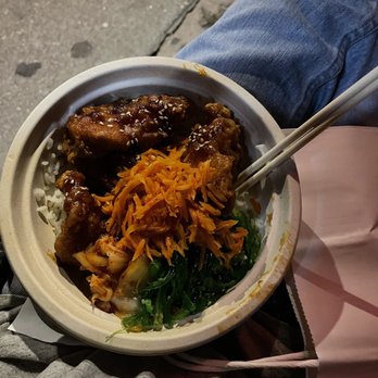 Kimchipapi Kitchen - KFC Bowl: Honey Teriyaki Chicken w/ White Sesame Seeds, White Sushi Rice, Carrots, Seaweed Salad, & Kimchi. - Korean Near Me - Allston, Massachusetts Kimchipapi Kitchen - KFC Bowl: Honey Teriyaki Chicken w/ White Sesame Seeds, White Sushi Rice, Carrots, Seaweed Salad, & Kimchi. - Korean Near Me - Allston, Massachusetts