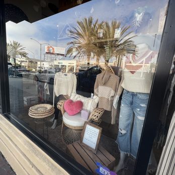 Shara - Accessories Near Me - Long Beach, California Shara - Accessories Near Me - Long Beach, California