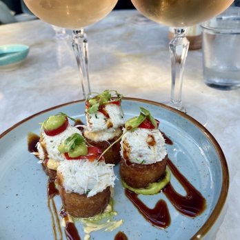 Wabi on Rose - Crispy Rice 2.0 Crispy Rice 2.0 Crispy Rice 2.0 - Sushi Bars Near Me - Venice, California Wabi on Rose - Crispy Rice 2.0 Crispy Rice 2.0 Crispy Rice 2.0 - Sushi Bars Near Me - Venice, California