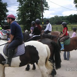 Cullinghood Stables - Cullinghood stables