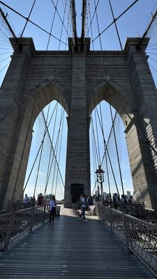 Brooklyn Bridge by null