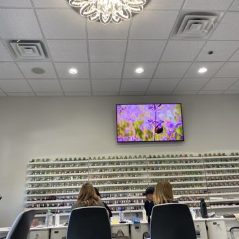 Destiny Nails - Nail Salons Near Me - Henderson, Nevada