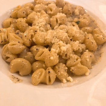 Pastaria - Canestri Cacio e Pepe - Italian Near Me - Clayton, Missouri Pastaria - Canestri Cacio e Pepe - Italian Near Me - Clayton, Missouri