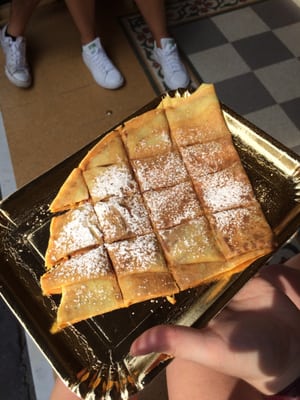 LE COLONNE GELATI & CREPES FAMOSE® by null