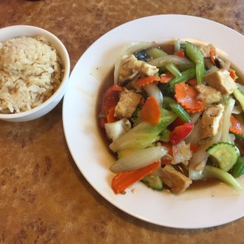 Thai Charlie's Restaurant - Mixed vegetables and tofu with brown rice - Thai Near Me - Port Orchard, Washington Thai Charlie's Restaurant - Mixed vegetables and tofu with brown rice - Thai Near Me - Port Orchard, Washington