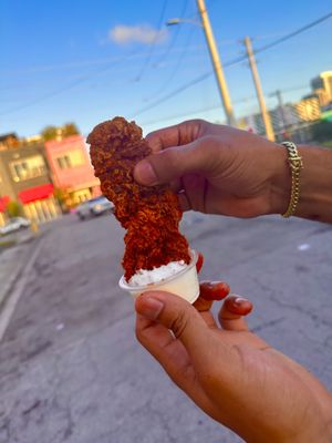 Bro's Hot Chicken by null