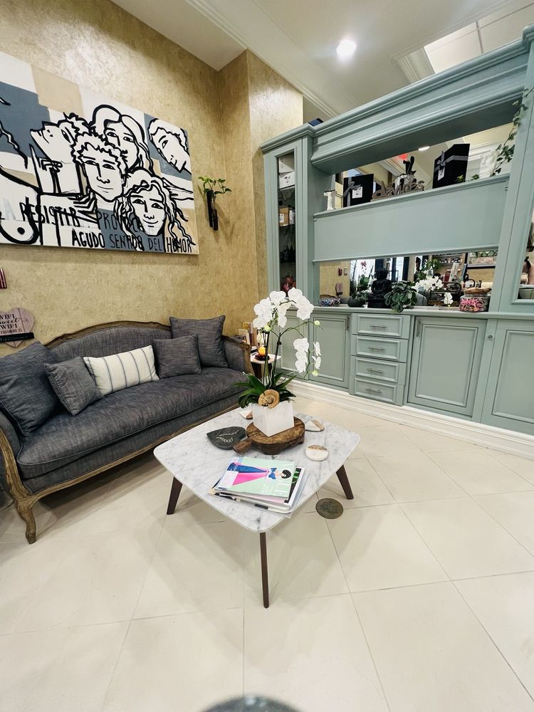 La Bella Salon Image