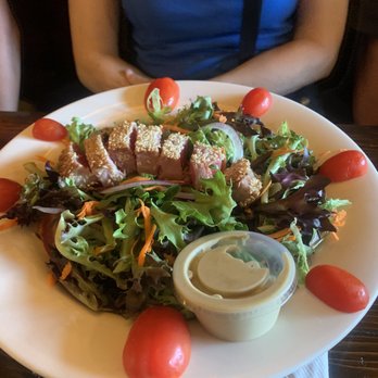 Duffy's At The Glenmore - Ahi Tuna Salad - Bars Near Me - Eagle Bay, New York