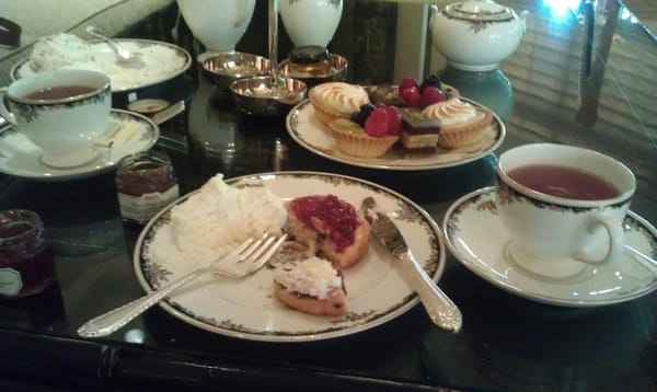 Houston Grand Hotel - River Oaks by null