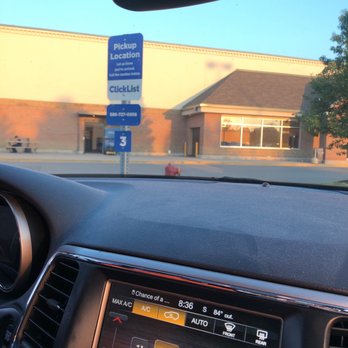 Kroger - a car's dashboard with a parking sign in the background - Grocery Near Me - Richmond, Michigan Kroger - a car's dashboard with a parking sign in the background - Grocery Near Me - Richmond, Michigan