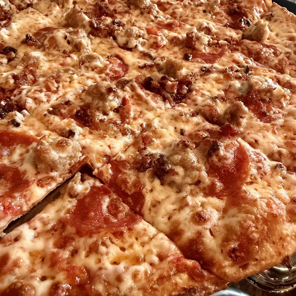 Wicked Pub - Meat lovers with extra cheese pizza - Pizza Near Me - Fort Myers, Florida