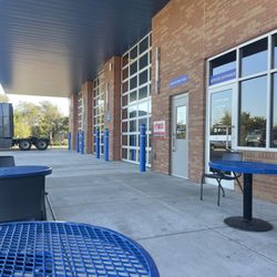 TAG Truck Center Tupelo