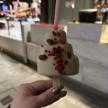Mercado de San Miguel - Birthday cake popsicle - Farmers Market Near Me - Madrid, M Mercado de San Miguel - Birthday cake popsicle - Farmers Market Near Me - Madrid, M