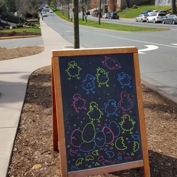 Oakhurst Café - Breakfast & Brunch Near Me - Charlottesville, Virginia