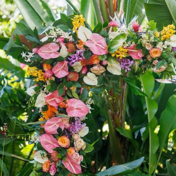 The Happy Haku - flower arch - Floral Designers Near Me - Kailua, Hawaii The Happy Haku - flower arch - Floral Designers Near Me - Kailua, Hawaii