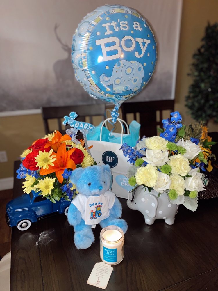 BONITA FLOWERS & GIFTS 46 Photos & 12 Reviews Gift Shops 610 N