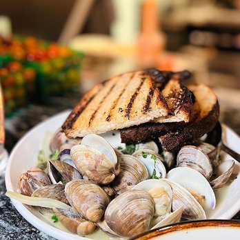 First & Last - ROBB'S CLAMS - Italian Near Me - Phoenix, Arizona