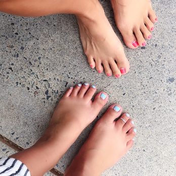 Garden Nails - Pedicure (gel) #80 and #81 with rhinestones - Nail Salons Near Me - Kapolei, Hawaii