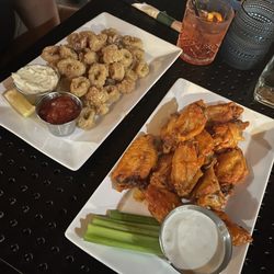 Lighthouse Grill - Calamari and Buffalo wings