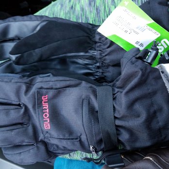 Play It Again Sports - killer gloves $10 - Sporting Goods Near Me - Concord, California Play It Again Sports - killer gloves $10 - Sporting Goods Near Me - Concord, California
