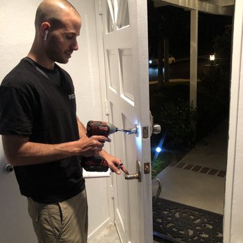 Fun Locksmith - Keys & Locksmiths Near Me - Los Angeles, California