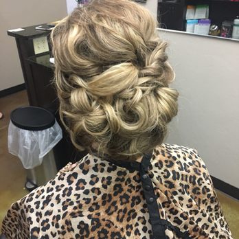 Hair by Haley - Beautiful wedding style - Hair Stylists Near Me - Stevens Point, Wisconsin Hair by Haley - Beautiful wedding style - Hair Stylists Near Me - Stevens Point, Wisconsin