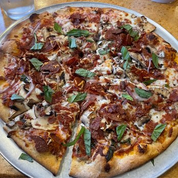 Local Myth Pizza - Pepp Crunch minus the Olives - Pizza Near Me - Chelan, Washington Local Myth Pizza - Pepp Crunch minus the Olives - Pizza Near Me - Chelan, Washington