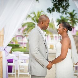 Honeymoons By Vonda - Williams Vow Renewal
