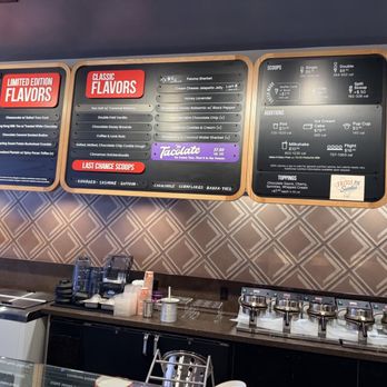 Salt & Straw - Menu - Ice Cream & Frozen Yogurt Near Me - Fort Worth, Texas Salt & Straw - Menu - Ice Cream & Frozen Yogurt Near Me - Fort Worth, Texas
