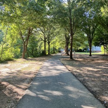 Freedom Park - Walking trail - Parks Near Me - Charlotte, North Carolina Freedom Park - Walking trail - Parks Near Me - Charlotte, North Carolina