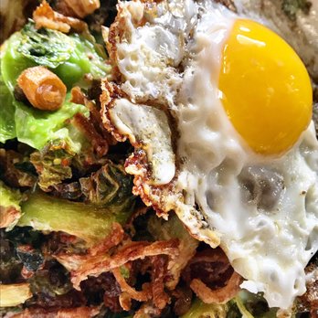 Finch - 5/2019 Delicious Appetizer: Brussel Sprouts - American Near Me - Wildomar, California