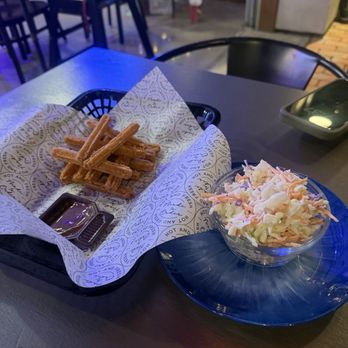 Gold Land BBQ - Mini tacos and coleslaw - Barbeque Near Me - San Luis Obispo, California Gold Land BBQ - Mini tacos and coleslaw - Barbeque Near Me - San Luis Obispo, California
