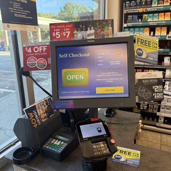 GetGo 3557 Carmel 146th & Gray - Self service check out for speedy checkout - Coffee & Tea Near Me - Carmel, Indiana